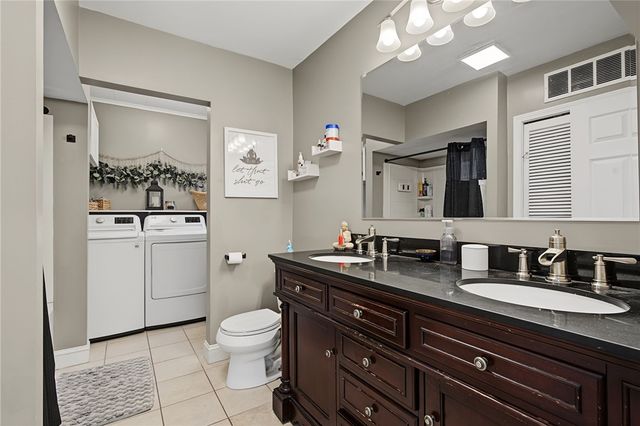 348 Park Place, Woonsocket, RI 02895