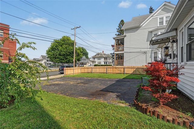 348 Park Place, Woonsocket, RI 02895