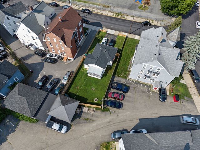 348 Park Place, Woonsocket, RI 02895