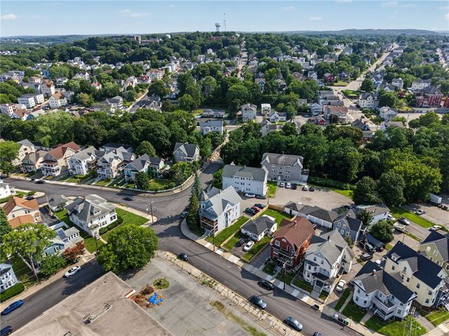 348 Park Place, Woonsocket, RI 02895