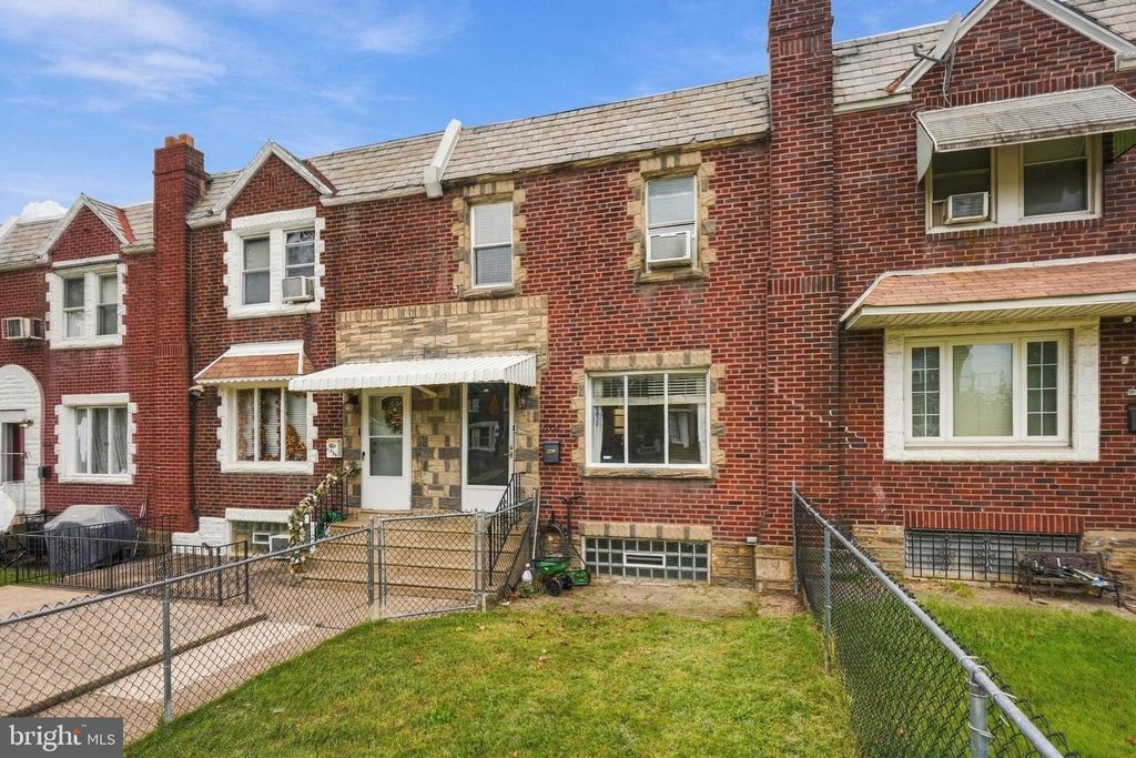 JACKSON ST, PHILADELPHIA METRO AREA, PA 19135 — exterior