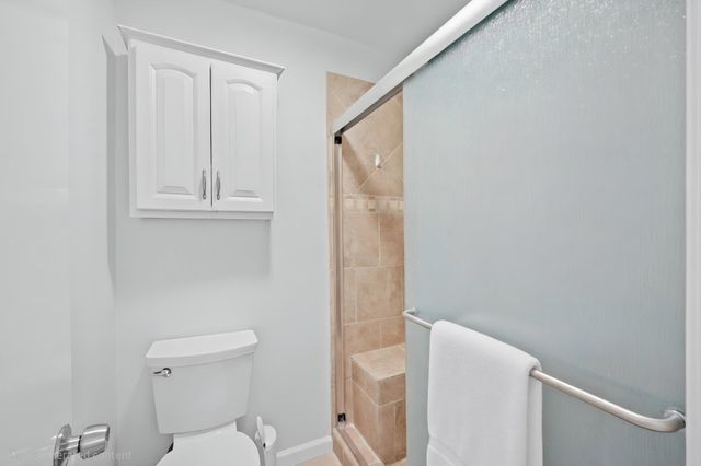 6114 Rollingbrook Drive, Houston, TX 77096