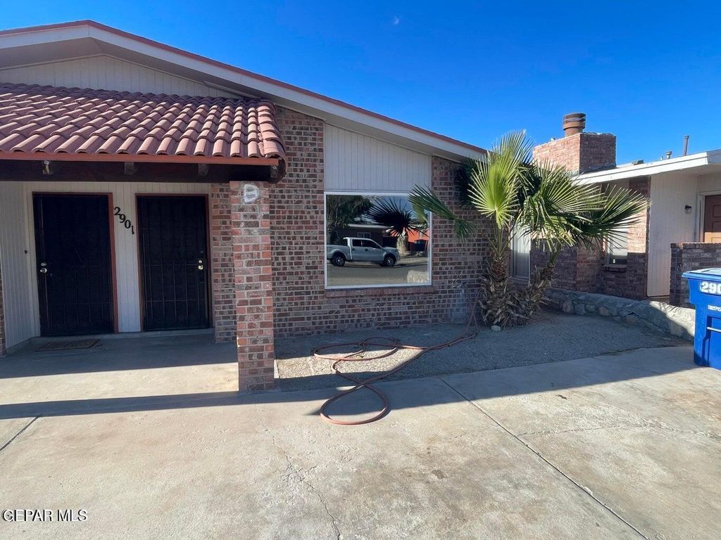 2901 Beachcomber Avenue B, El Paso, TX 79936