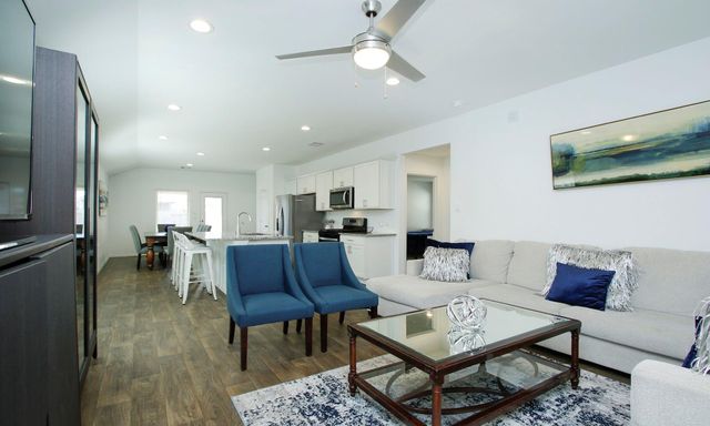 9905 Glenbrook Lane, Magnolia, TX 77354