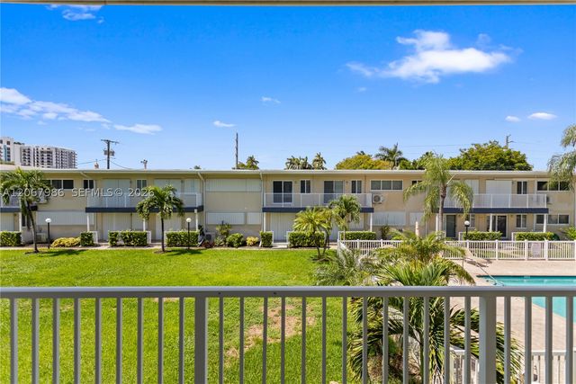 223 S Federal Hwy 60, Dania Beach, FL 33004