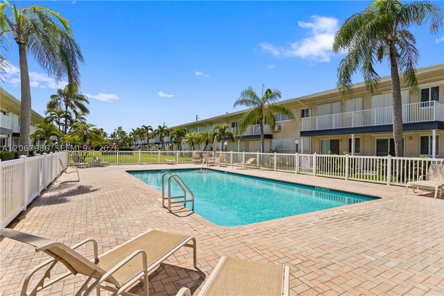 223 S Federal Hwy 60, Dania Beach, FL 33004