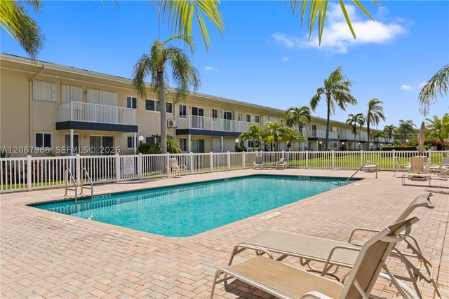 223 S Federal Hwy 60, Dania Beach, FL 33004