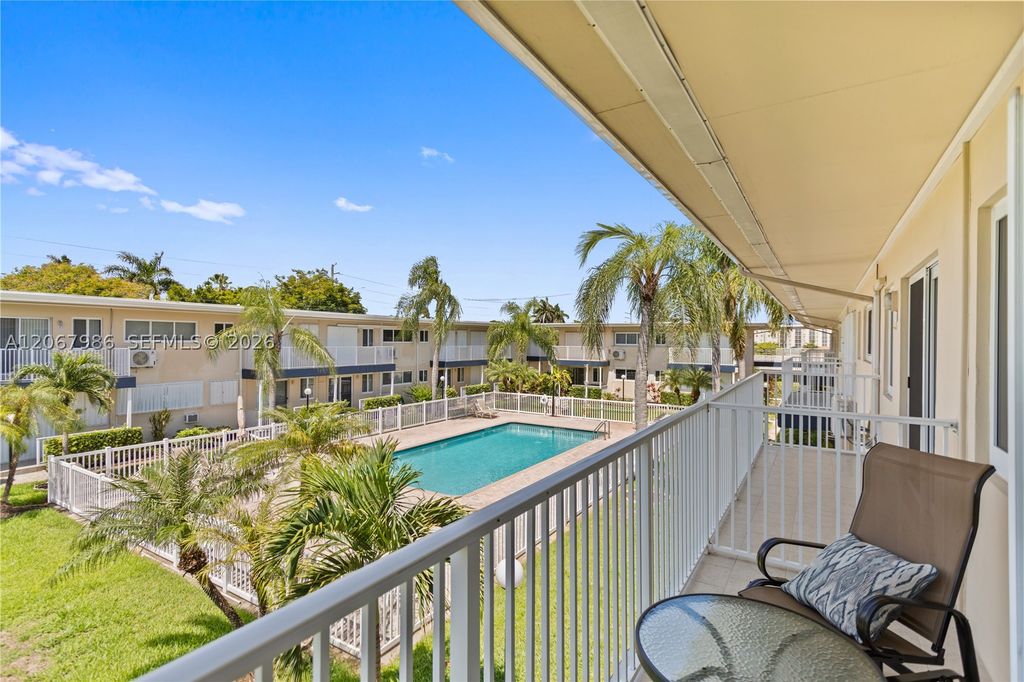 223 S Federal Hwy 60, Dania Beach, FL 33004