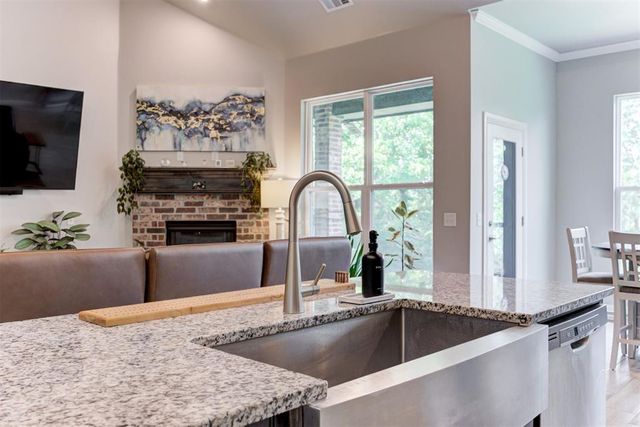 8751 Overlook Drive, Guthrie, OK 73044