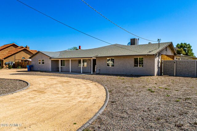 4133 W TOPEKA Drive, Glendale, AZ 85308