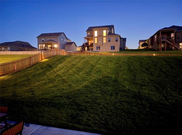 9209 NE 111th Terrace, Kansas City, MO 64157