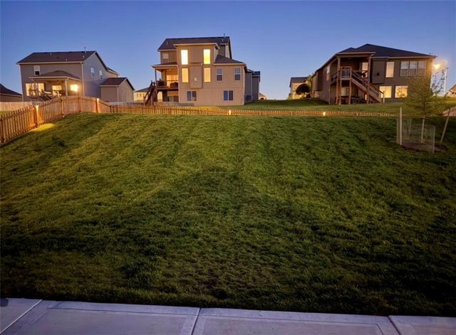 9209 NE 111th Terrace, Kansas City, MO 64157