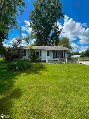 9115 N Vassar Road, Mount Morris, MI 48458