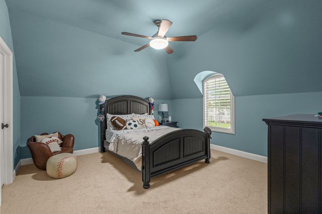 8621 Colina Terrace, Benbrook, TX 76126
