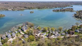 5656 W Lake DRIVE, West Bend, WI 53095