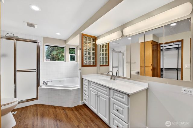 13459 SE 250th Court, Kent, WA 98042