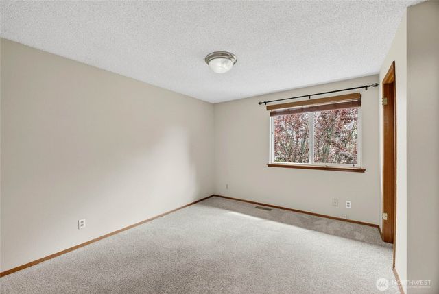 13459 SE 250th Court, Kent, WA 98042