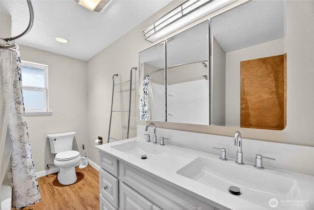 13459 SE 250th Court, Kent, WA 98042