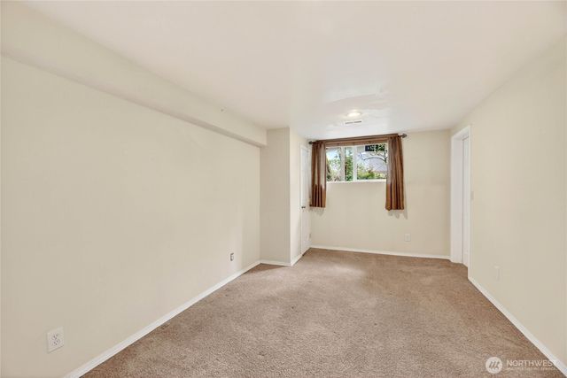 13459 SE 250th Court, Kent, WA 98042