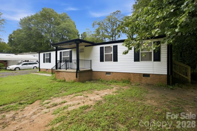 3250 Ole Country Lane, Claremont, NC 28610