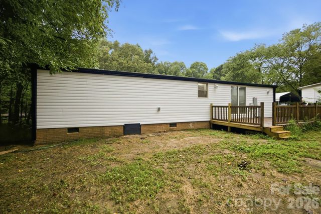 3250 Ole Country Lane, Claremont, NC 28610