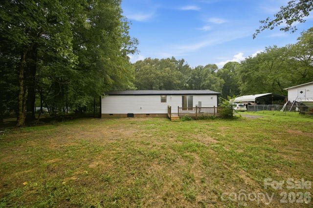 3250 Ole Country Lane, Claremont, NC 28610