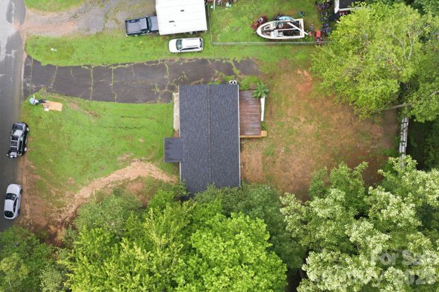 3250 Ole Country Lane, Claremont, NC 28610