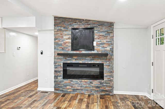 3250 Ole Country Lane, Claremont, NC 28610