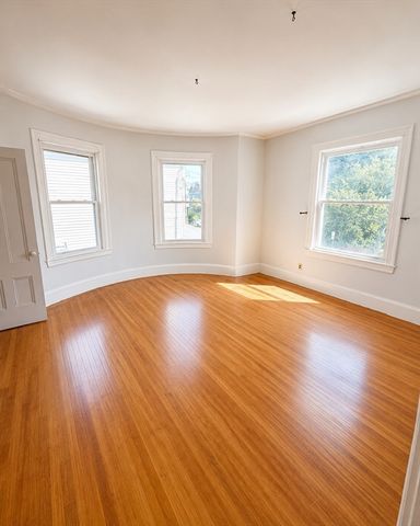 23 Summit Ave, Somerville, MA 02143