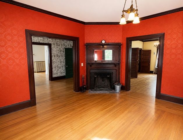 23 Summit Ave, Somerville, MA 02143