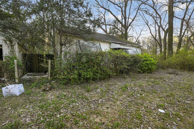 2616 STEELE ST, Memphis, TN 38127