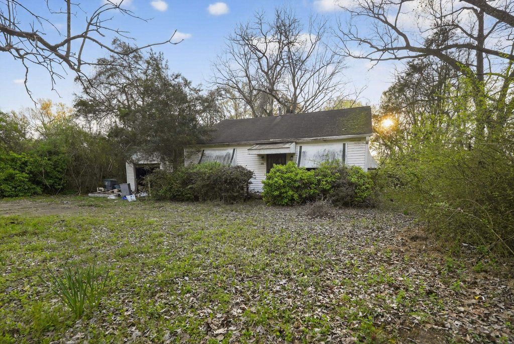 2616 STEELE ST, Memphis, TN 38127