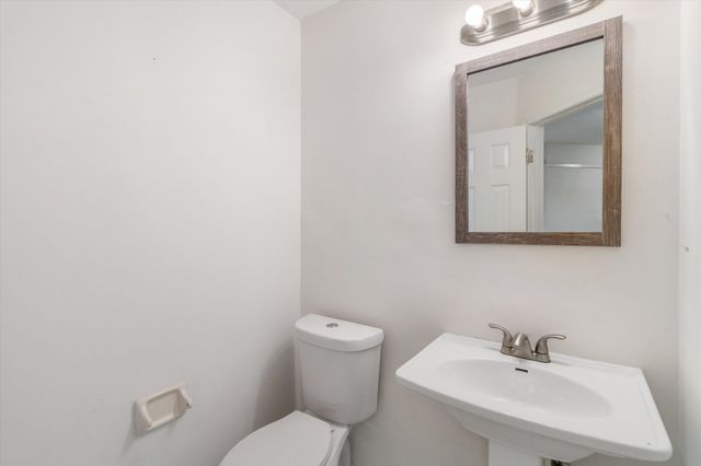 6289 KIRBY DOWNS DR, Memphis, TN 38115