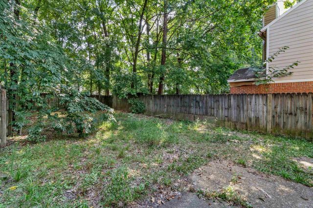 6289 KIRBY DOWNS DR, Memphis, TN 38115