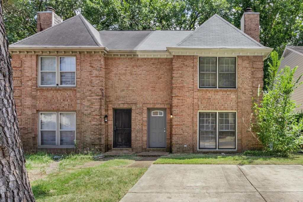 6289 KIRBY DOWNS DR, Memphis, TN 38115