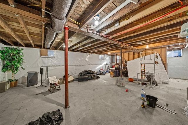 303 S Jackson Street, Spring Hill, KS 66083