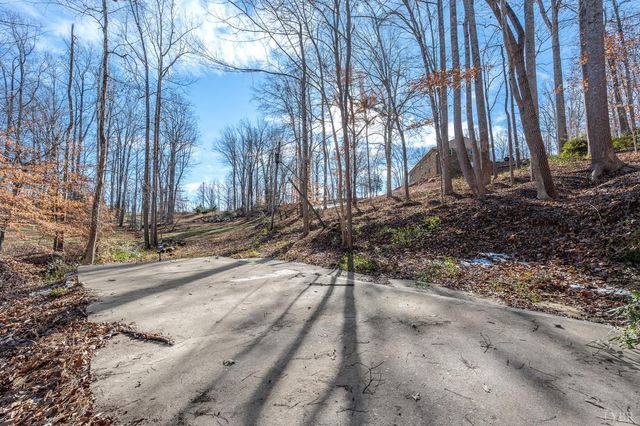 520 Old Trents Ferry Road, Lynchburg, VA 24503