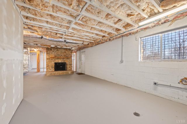 520 Old Trents Ferry Road, Lynchburg, VA 24503