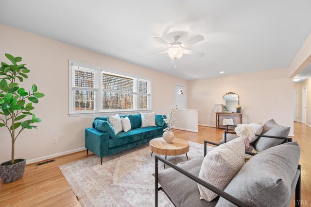 520 Old Trents Ferry Road, Lynchburg, VA 24503