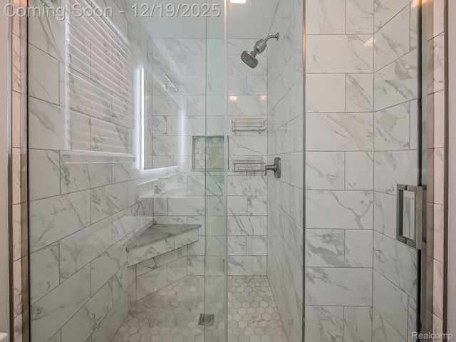 30654 Golden Valley Drive, South Lyon, MI 48165