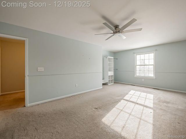 30654 Golden Valley Drive, South Lyon, MI 48165