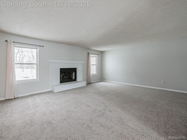 30654 Golden Valley Drive, South Lyon, MI 48165