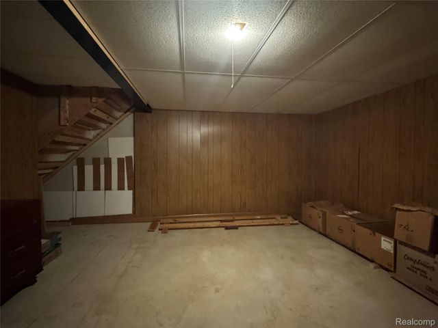 40342 Riverbend Drive, Sterling Heights, MI 48310