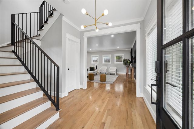 1205 Temple Street, Houston, TX 77009
