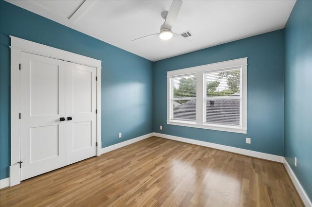 1205 Temple Street, Houston, TX 77009