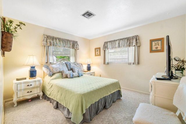 1220 SW 25th Place, Boynton Beach, FL 33426