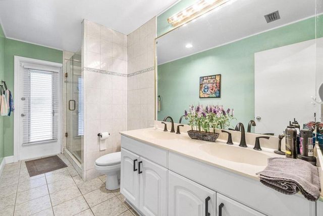 1220 SW 25th Place, Boynton Beach, FL 33426