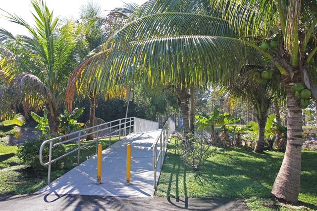 1220 SW 25th Place, Boynton Beach, FL 33426