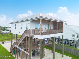4033 Mindanao, Bay Saint Louis, MS 39520