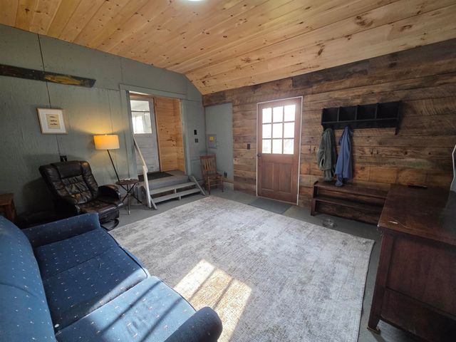 531 Goose Pond Road, Canaan, NH 03741